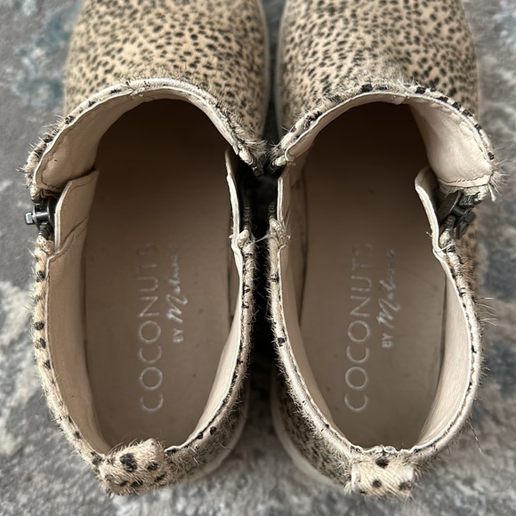 Coconuts by Matisse Shoes - Picture 4 of 4